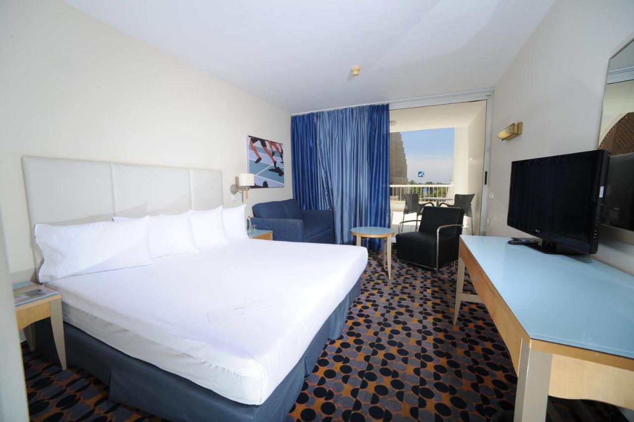 Sport Club By Isrotel Collection Eilat Bagian luar foto