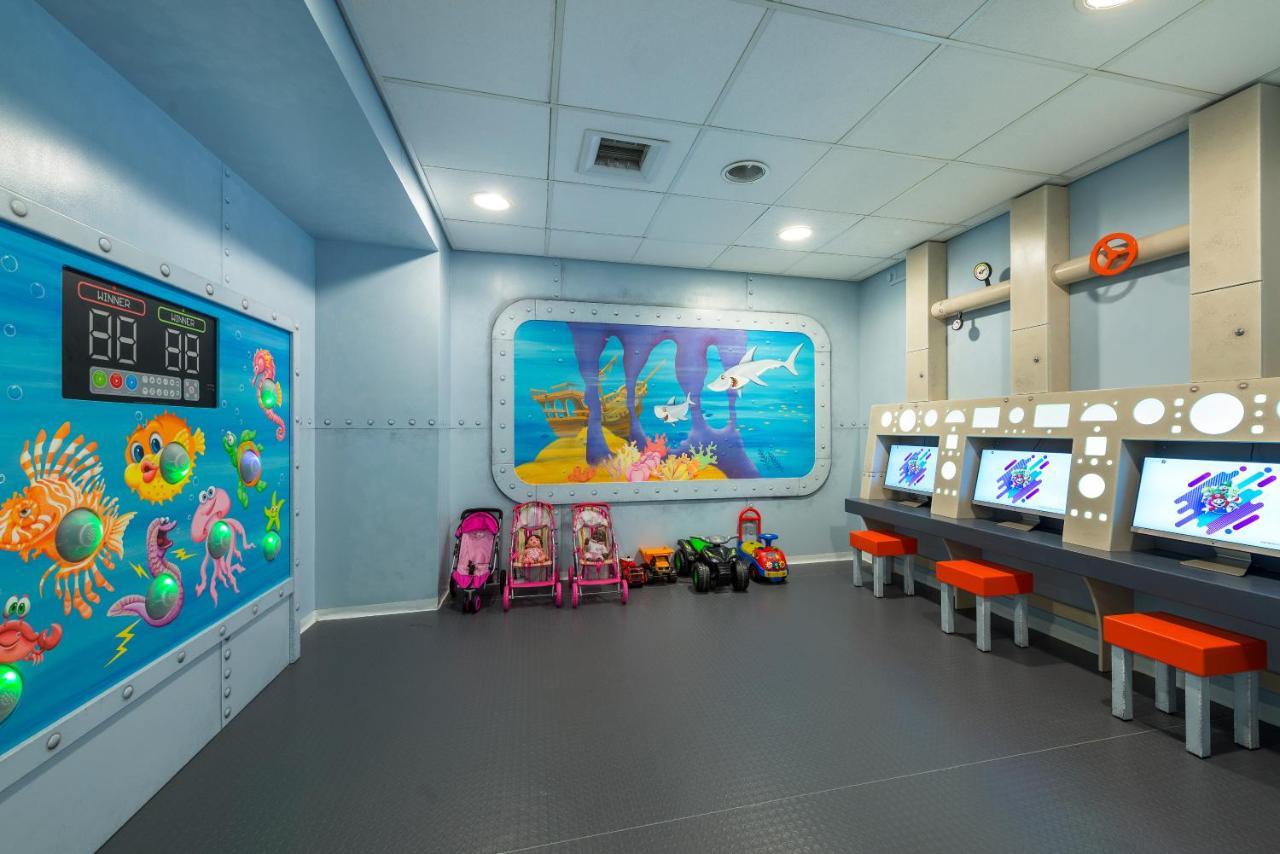 Sport Club By Isrotel Collection Eilat Bagian luar foto