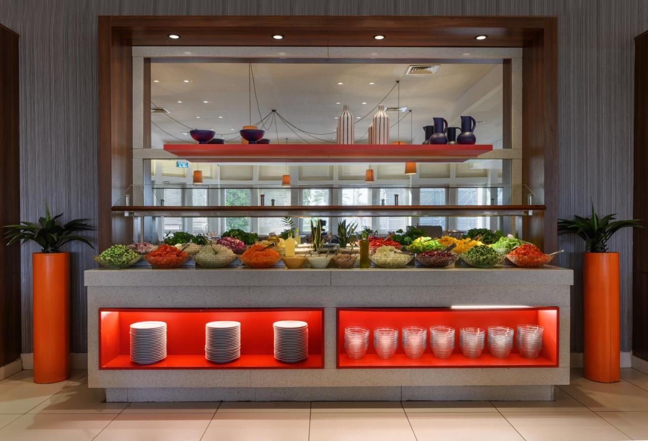 Sport Club By Isrotel Collection Eilat Bagian luar foto